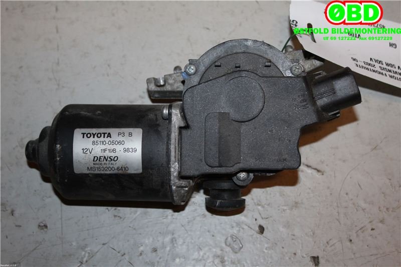 Viskermotor frontrute til Toyota Avensis 2003-2008 (Type II)  (TOYOTA|8511005060|851101A040)