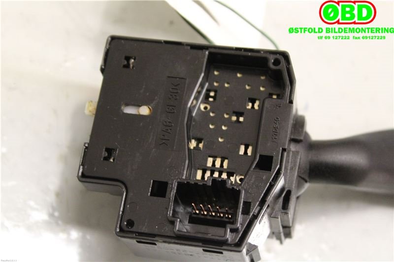 Bryter blink til Ford Transit 2006-2013  (FORD|1383686|)