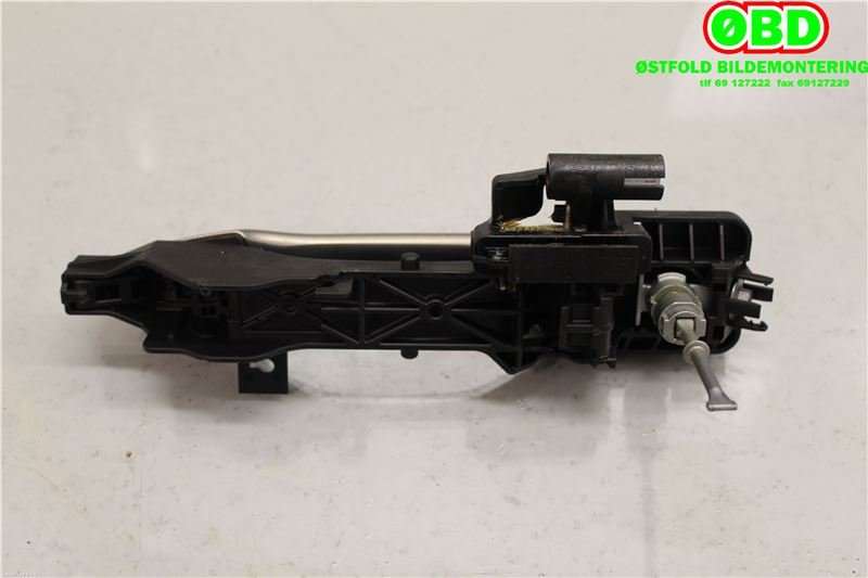 Dørhåndtak utv venstre foran til Hyundai Ix35 2010-2015  (HYUNDAI|826512Y010|826552Y000|)