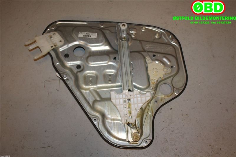 Ruteheis høyre bak til Hyundai i30 2007-2012 (Type I)  (HYUNDAI|834812L010|)