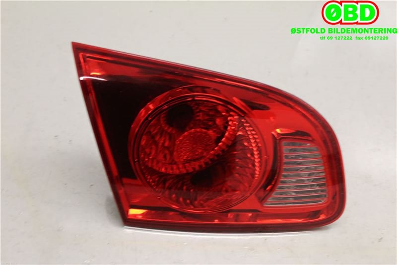 Baklykt venstre indre til Hyundai Santa Fe 2006-2009 (Type II, Fase 1) (HYUNDAI|924052B020|924052B040|)