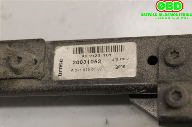 Diverse deler til Mercedes S-Klasse 2005-2013 (W221) (W221) (MERCEDES|A 221 920 01 87|A 221 940 00 64|2219200187)