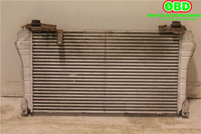 Intercooler til Toyota Avensis 2009-2015 (Type III, Fase 1)  (TOYOTA|179400R040|)