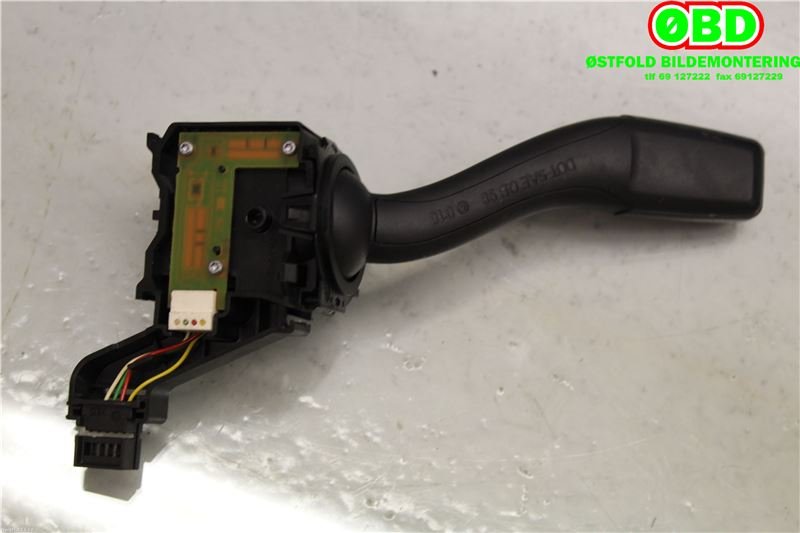Bryter blink til Audi A3 2003-2008 (Type II, Fase 1)  (AUDI|8P0953513C|8P0953513A)