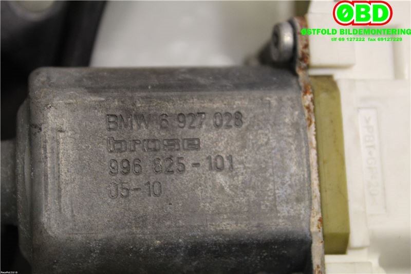 Ruteheis høyre til BMW 3-Serie 2005-2011 (E90/E91/E92/E93) (E90/E91/E92/E93) (BMW|51 33 7 140 588||6927028)