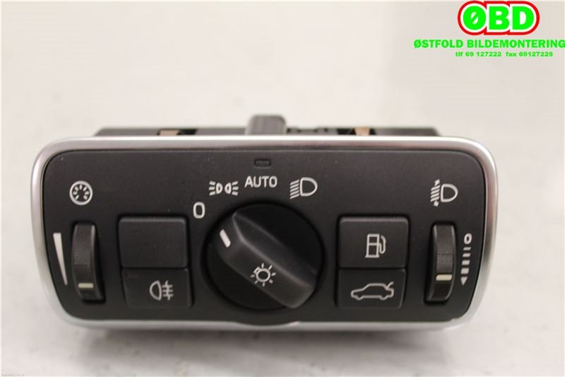 Bryter lys til Volvo XC60 2014-2017 (Type I, Fase 2) (VOLVO|31443841|)