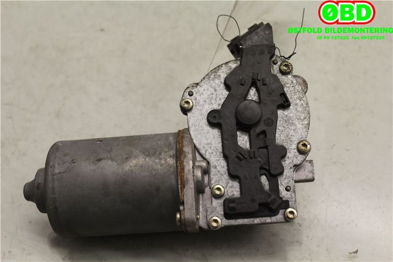 Viskermotor frontrute til Volvo S60 2000-2004 (Type I, Fase 1)  (VOLVO|8648343|404606|)