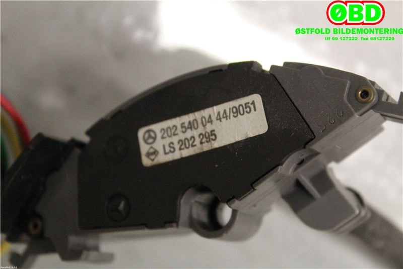 Bryter cruise control til Mercedes E-Klasse 1995-2000 (Fase 1) (W210) (W210) (A 202 540 04 44||2025400444)