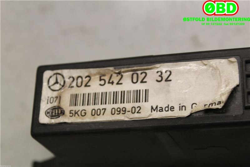 Rele diverse til Mercedes C-Klasse 1993-2000 (W202) (W202) (A 202 542 02 32|A 202 542 05 32|2025420232)