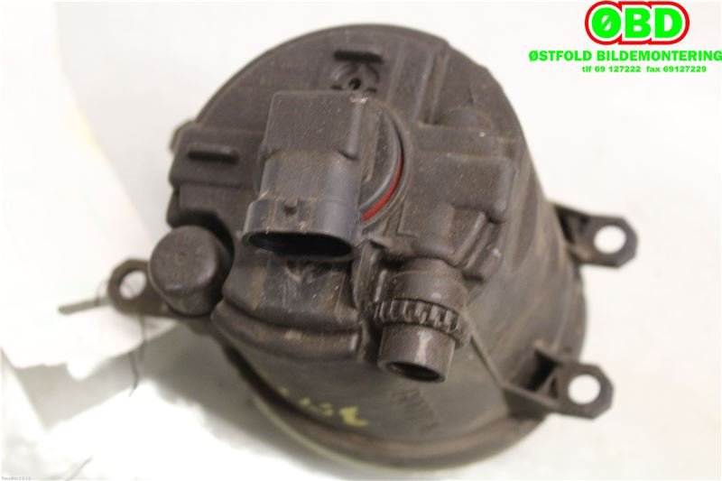 Tåkelykt venstre foran til Toyota Yaris 2006-2009 (Type II, Fase 1)  (TOYOTA|812200D041|812200D042|)