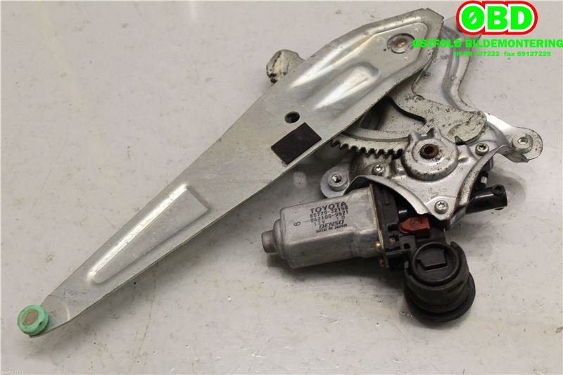 Ruteheis venstre bak til Toyota RAV4 2000-2006 (Type II)  (TOYOTA|6980442020|)
