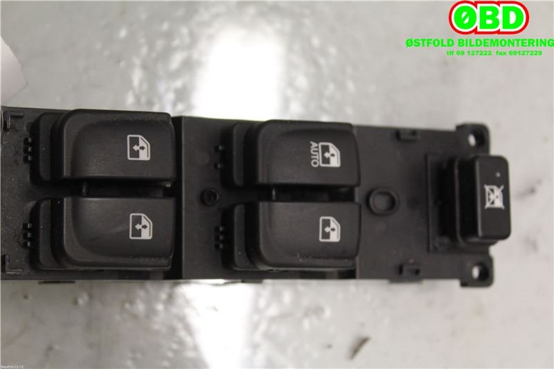 Bryter ruteheis til Hyundai i20 2009-2014 (Type I) (HYUNDAI|935701J100|935701J1009P|)