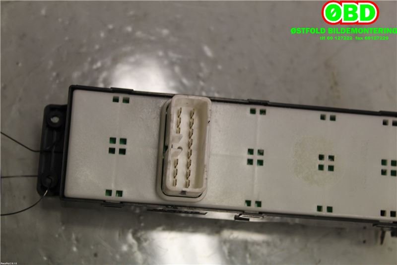 Bryter ruteheis til Hyundai i20 2009-2014 (Type I) (HYUNDAI|935701J100|935701J1009P|)