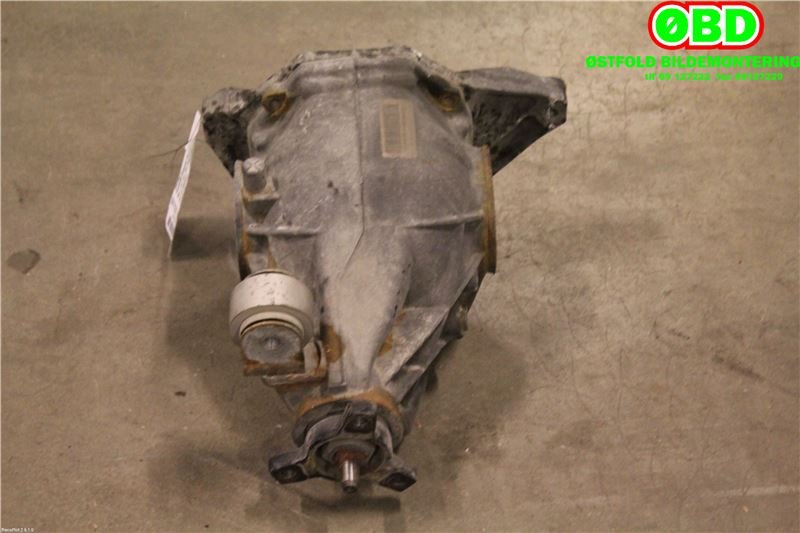 Kardang klokke bak til Mercedes C-Klasse 2007-2011 (Fase 1) (W204) (W204) (MERCEDES|A 204 350 01 14|)