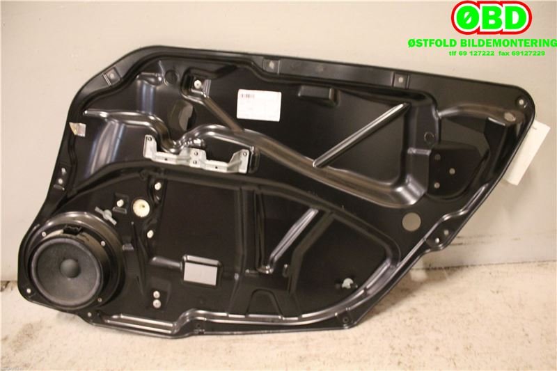 Ruteheis til Mercedes R-Klasse 2006-2013 (W251) (W251) (MERCEDES|A 251 730 27 79|)