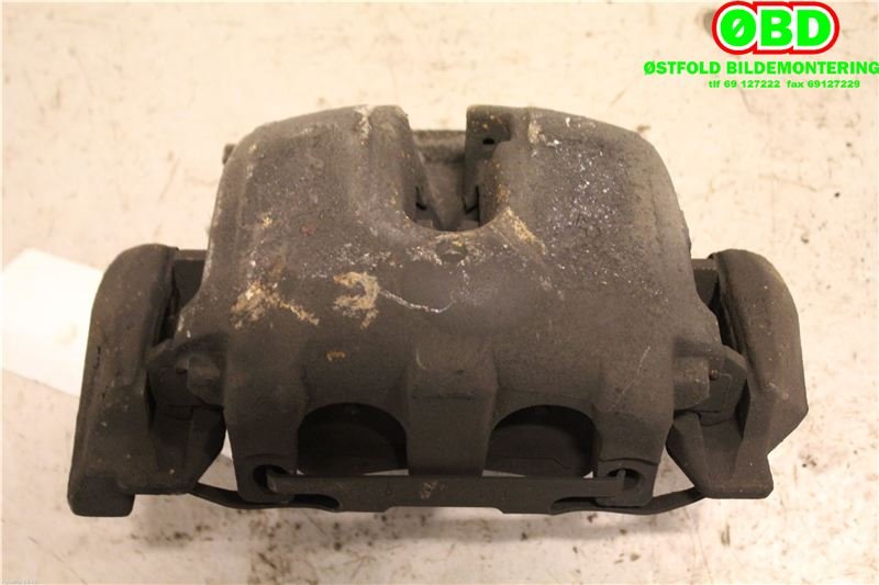 Bremsecaliper venstre foran til Mercedes R-Klasse 2006-2013 (W251) (W251) (MERCEDES|A 164 420 23 83|)