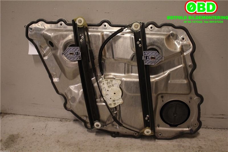 Ruteheis til Audi A8 2003-2010 (Type II)  (AUDI|4E0 839 462 C|)