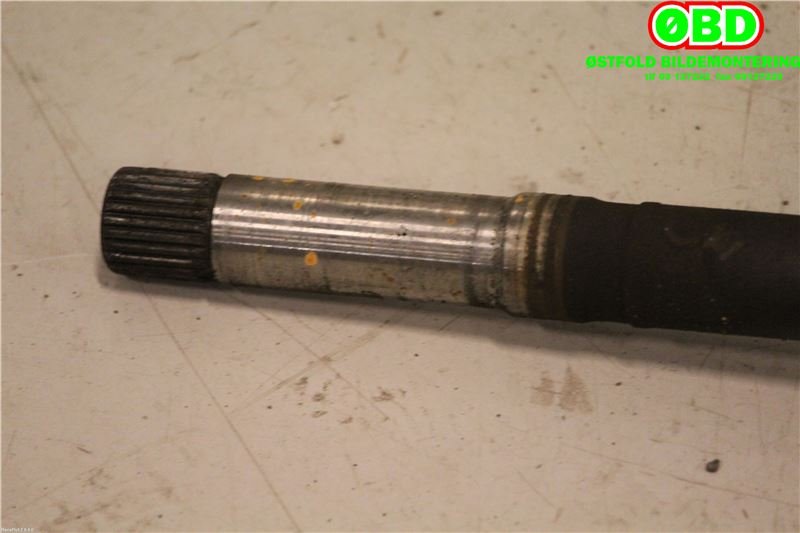 Drivaksel høyre foran til Peugeot 407 2004-2010  (PEUGEOT|3273EG|)