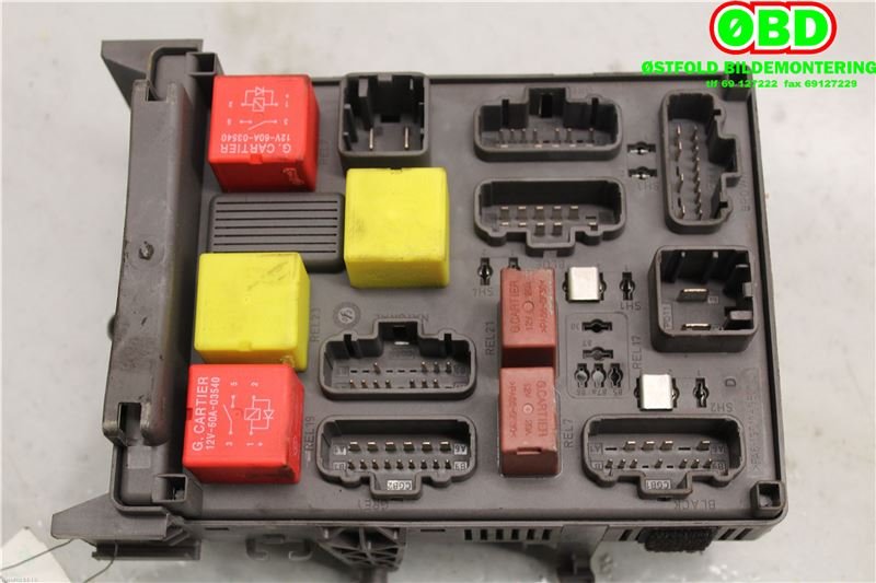 Sikringsboks til Renault Espace 2003-2009 (Type IV)  (RENAULT||8200004201E)