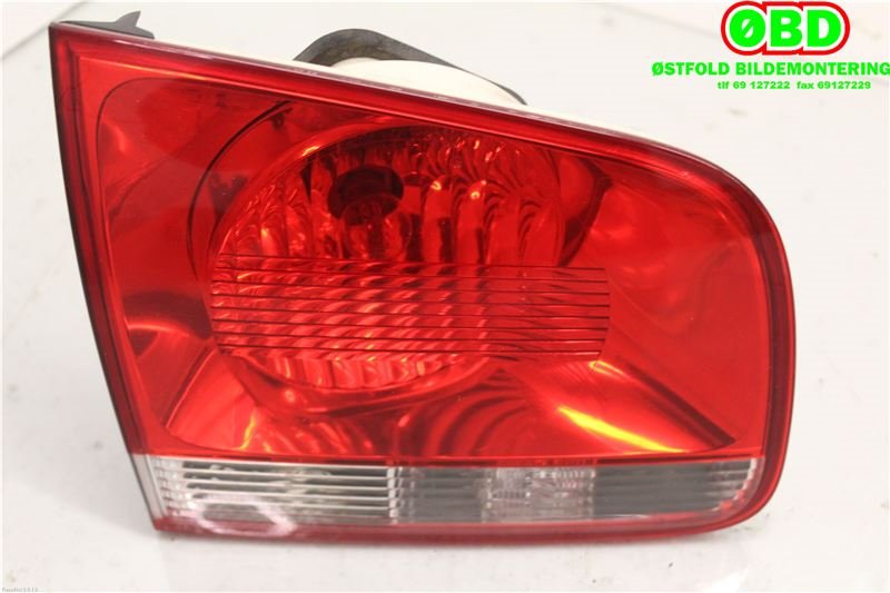 Baklykt venstre indre til VW Touareg 2003-2007 (Type I, Fase 1) (VOLKSWAGEN|7L6 945 093 R|)