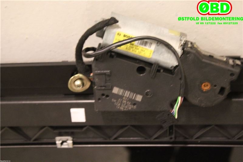 Takluke til VW Touareg 2003-2007 (Type I, Fase 1)  (VOLKSWAGEN|7L0 877 049|7L0 877 055|)