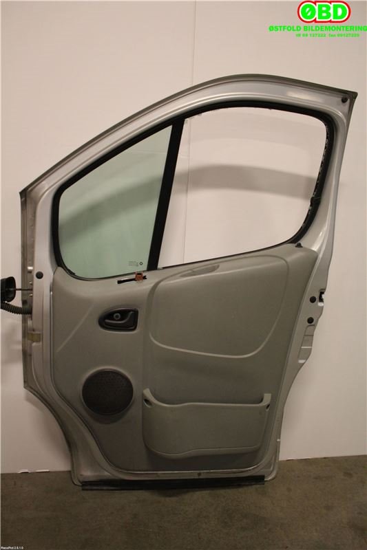 Dør høyre foran til Opel Vivaro A 2001-2006  (OPEL|91159904|4408262|)