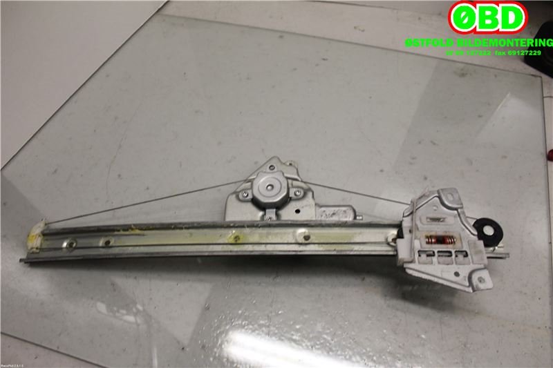 Ruteheis venstre foran til Suzuki Grand Vitara 2005-2015 (Type III)  (SUZUKI|83402-65J00|83402-65J01|)