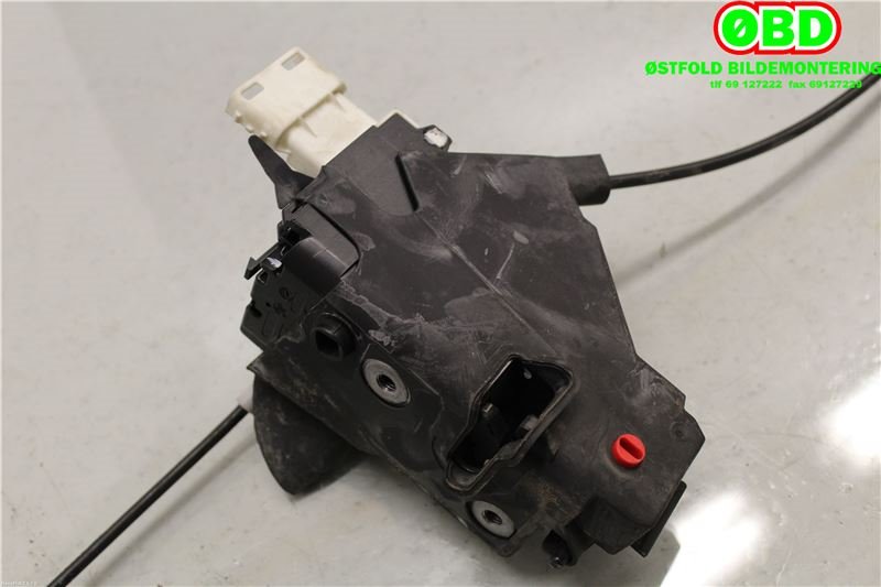 Låsekasse høyre bak til Peugeot 407 2004-2010 (PEUGEOT|9138 N7|9138 V0|)