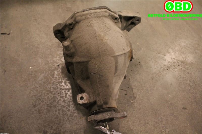 Kardang klokke bak til Mercedes E-Klasse 2009-2013 (Fase 1) (W212) (W212) (MERCEDES|A 204 350 01 14|)