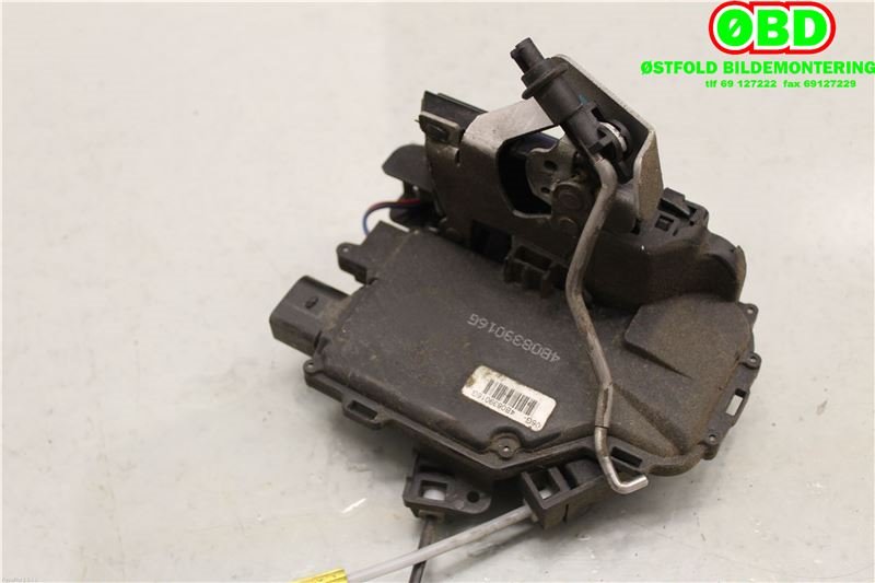 Låsekasse høyre bak til Audi A6 2001-2004 (Type II, Fase 2) (C5) (C5) (AUDI A 6|4B0 839 016 G||4B0839016G)