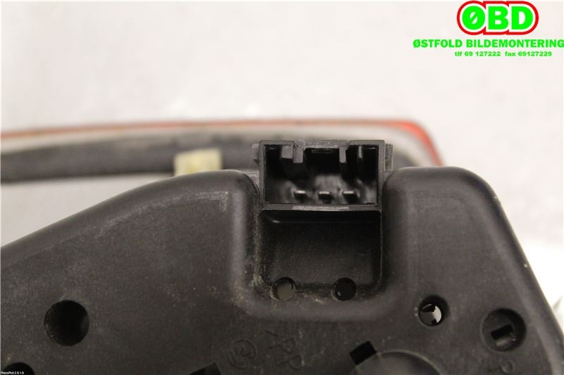 Baklykt venstre indre til BMW 3-Serie 1998-2005 (E46) (E46) (63 21 8 368 759|)