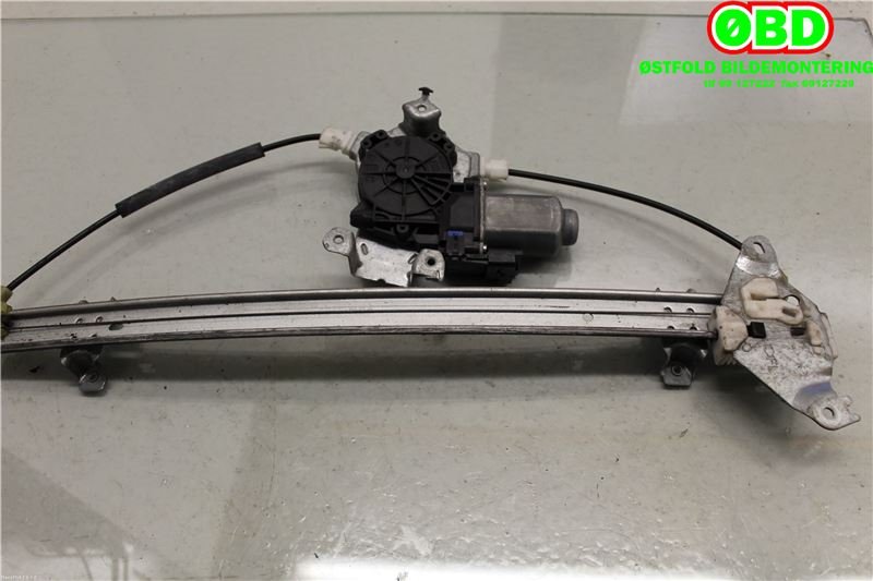 Ruteheis venstre foran til Nissan Navara 2005-2010 (Fase 1) (D40) (D40) (NISSAN|402121B|)