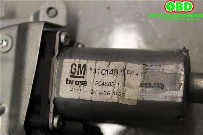 Ruteheis høyre foran til Opel Astra H 2004-2009  (OPEL|93178696|5140074|)