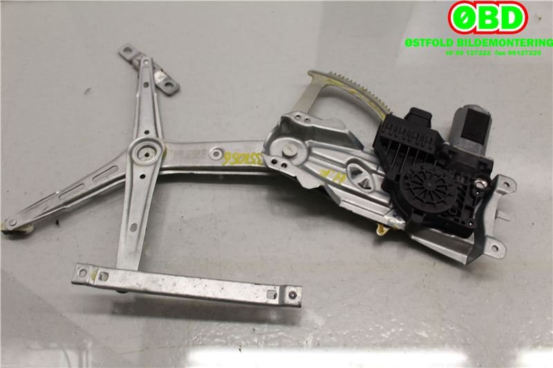 Ruteheis høyre foran til Opel Astra H 2004-2009  (OPEL|93178696|5140074|)