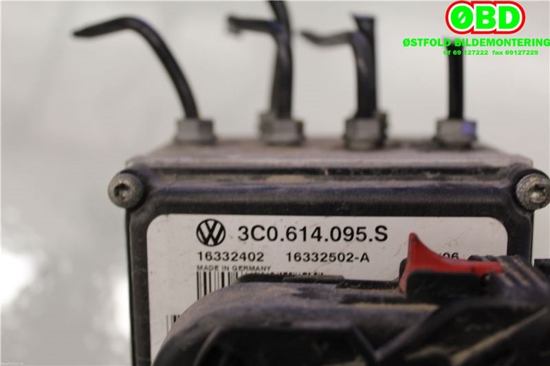 ABS sentral til VW Passat 2005-2010 (B6) (B6) (VOLKSWAGEN|3C0 614 109 A||3C0614095S)