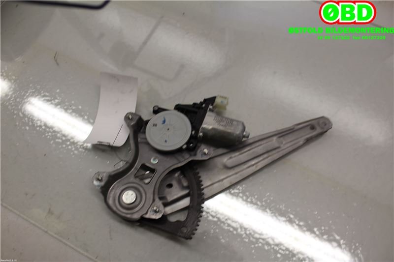 Ruteheis venstre bak til Hyundai i20 2009-2014 (Type I) (HYUNDAI|834031J010|)
