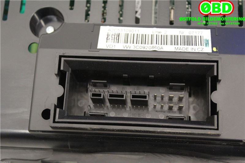 Instrumentpanel til VW Passat 2005-2010 (B6) (B6) (VOLKSWAGEN|3C0 920 860 HX||3C0920860A)