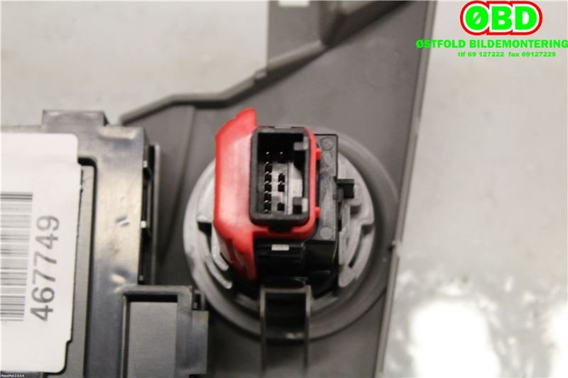 Varmeapparat betjening til Toyota RAV4 2006-2009 (Type III, Fase 1) (TOYOTA|5590042250|)