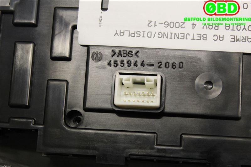 Varmeapparat betjening til Toyota RAV4 2006-2009 (Type III, Fase 1) (TOYOTA|5590042250|)