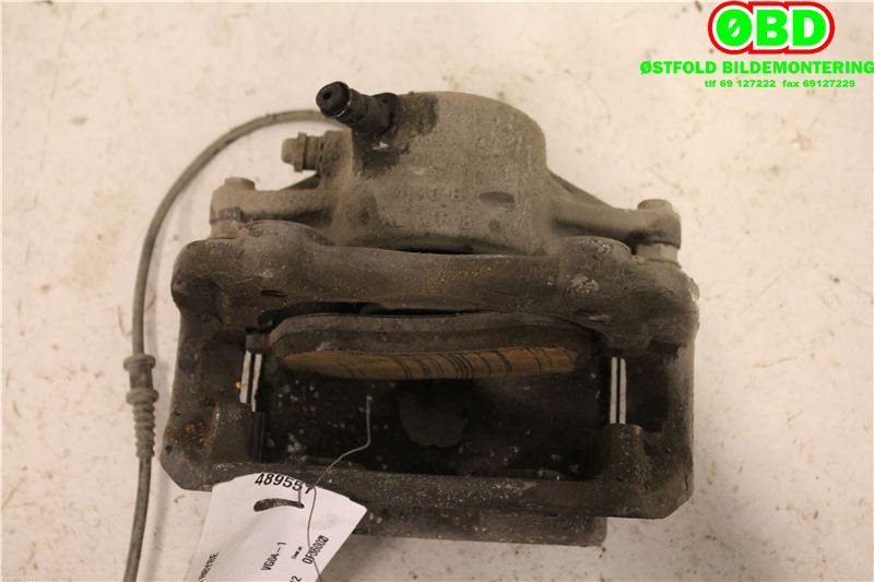 Bremsecaliper høyre foran til Mercedes E-Klasse 2013-2016 (Fase 2) (W212) (W212) (MERCEDES|A 204 421 24 81|)