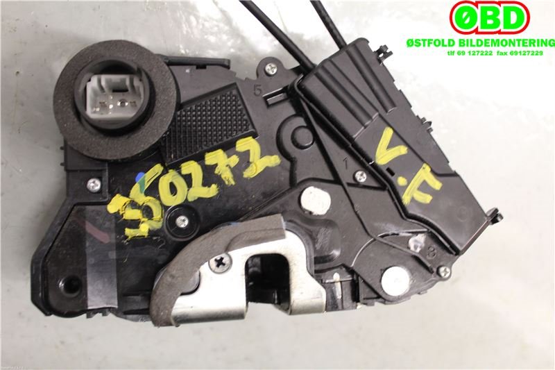 Låsekasse venstre foran til Toyota Prius 2004-2009 (Type II) (COMBI) (COMBI) (TOYOTA|6904047081|)