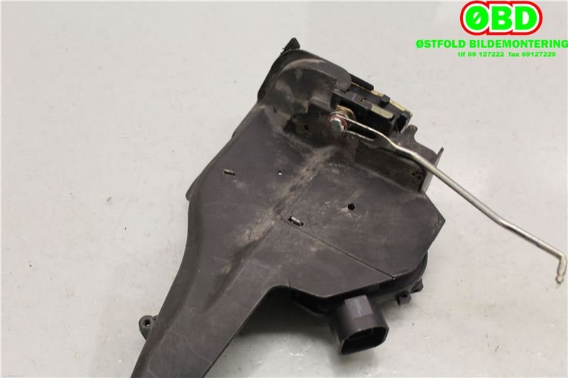 Låsekasse venstre bak til Toyota RAV4 2000-2006 (Type II)  (TOYOTA|6934042060|)