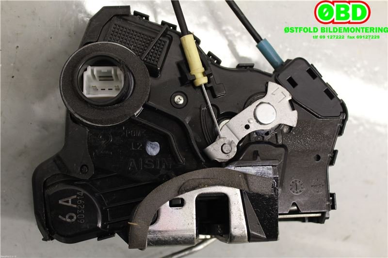 Låsekasse venstre foran til Toyota RAV4 2006-2009 (Type III, Fase 1) (TOYOTA|6904042240|6904042241|)