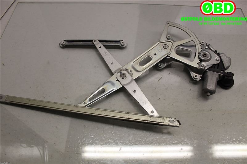 Ruteheis venstre foran til Toyota Prius +7 2012-2020 (Type III) (stasjonsvogn) (stasjonsvogn) (TOYOTA|6980221010|)