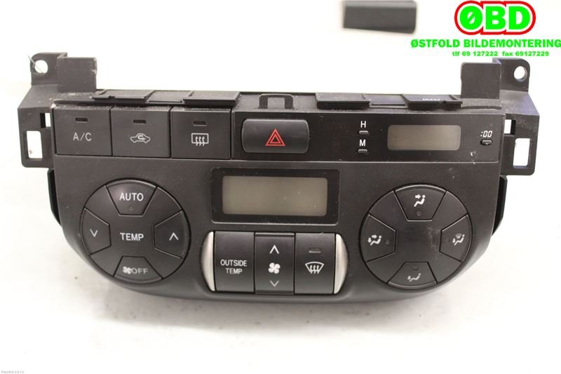 Varmeapparat betjening til Toyota RAV4, 2000-2006 (Type II)  (TOYOTA|8401342020)