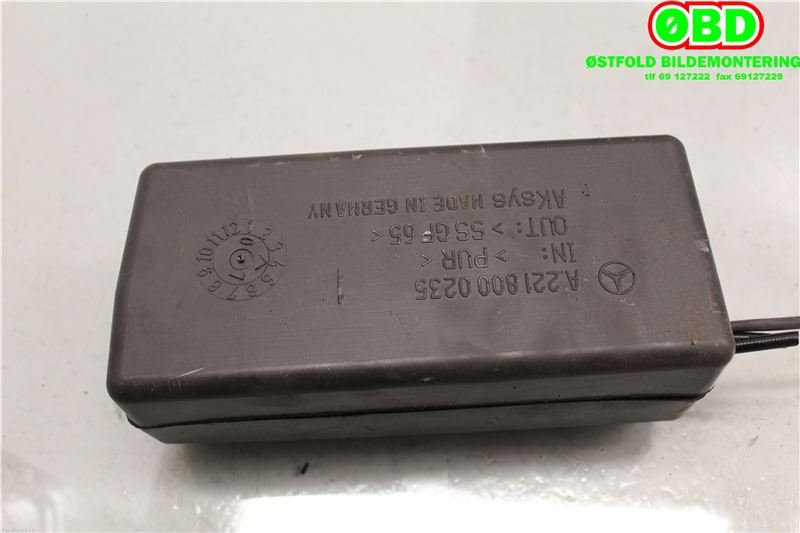 Baklukeåpner motor til Mercedes S-Klasse 2005-2013 (W221) (W221) (MERCEDES|A 221 800 01 48|A 221 800 15 48|2218000148)