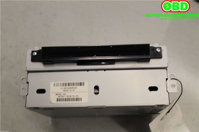 Bilstereo CD-veksler til Volvo V60 2010-2013 (Type I, Fase 1)  (VOLVO|36050606|AF6N18C815CC|31357214AA)