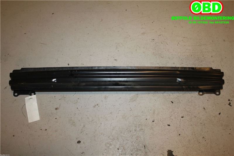Støtfangerforsterkning bak til VW Golf VI 2008-2012  (VOLKSWAGEN|5K0 807 305 A|)