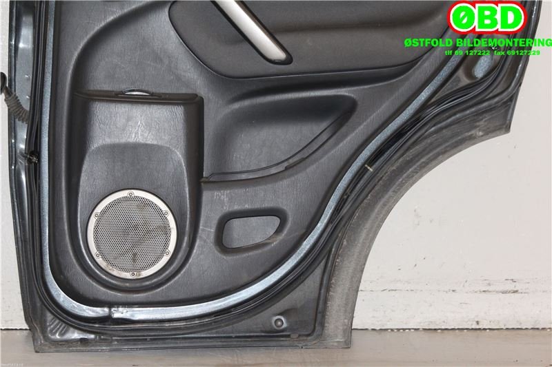 Dør høyre bak til Toyota RAV4 2000-2006 (Type II) (TOYOTA|)
