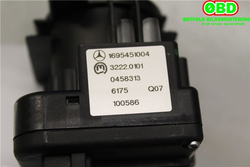 Bryter lys til Mercedes A-Klasse 2005-2012 (W169) (W169) (MERCEDES|A 169 545 10 04||1695451004)